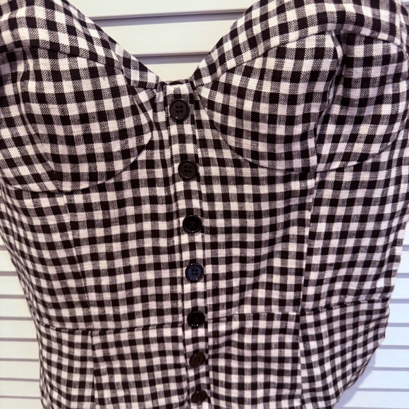 Black and White checkered linen Reformation top - Picture 2 of 6